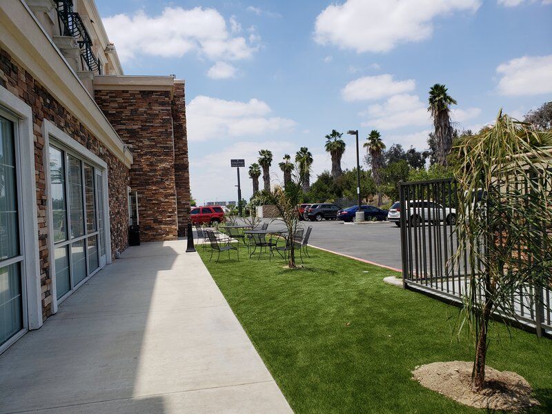 Spark By Hilton Redlands Buitenkant foto
